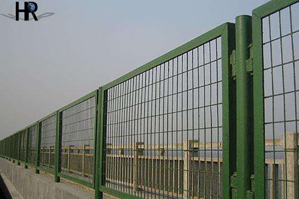 刀片刺繩選購注意事項(xiàng) 刀片刺繩選購注意事項(xiàng)